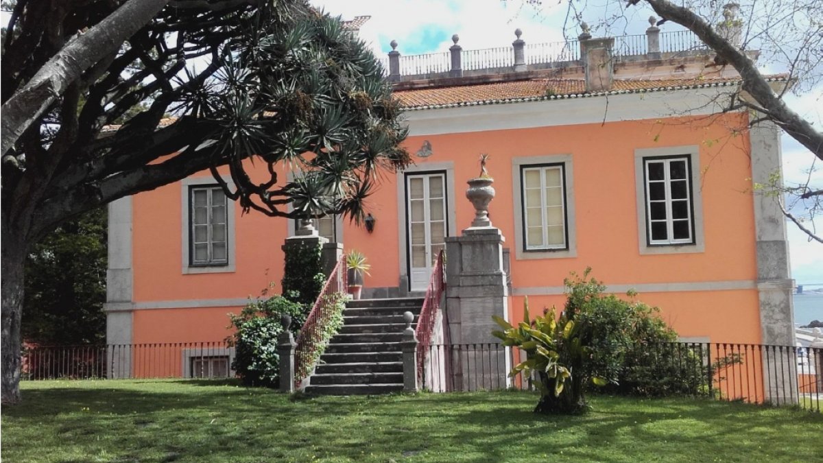 Grand Estate - Lisbon Mansion